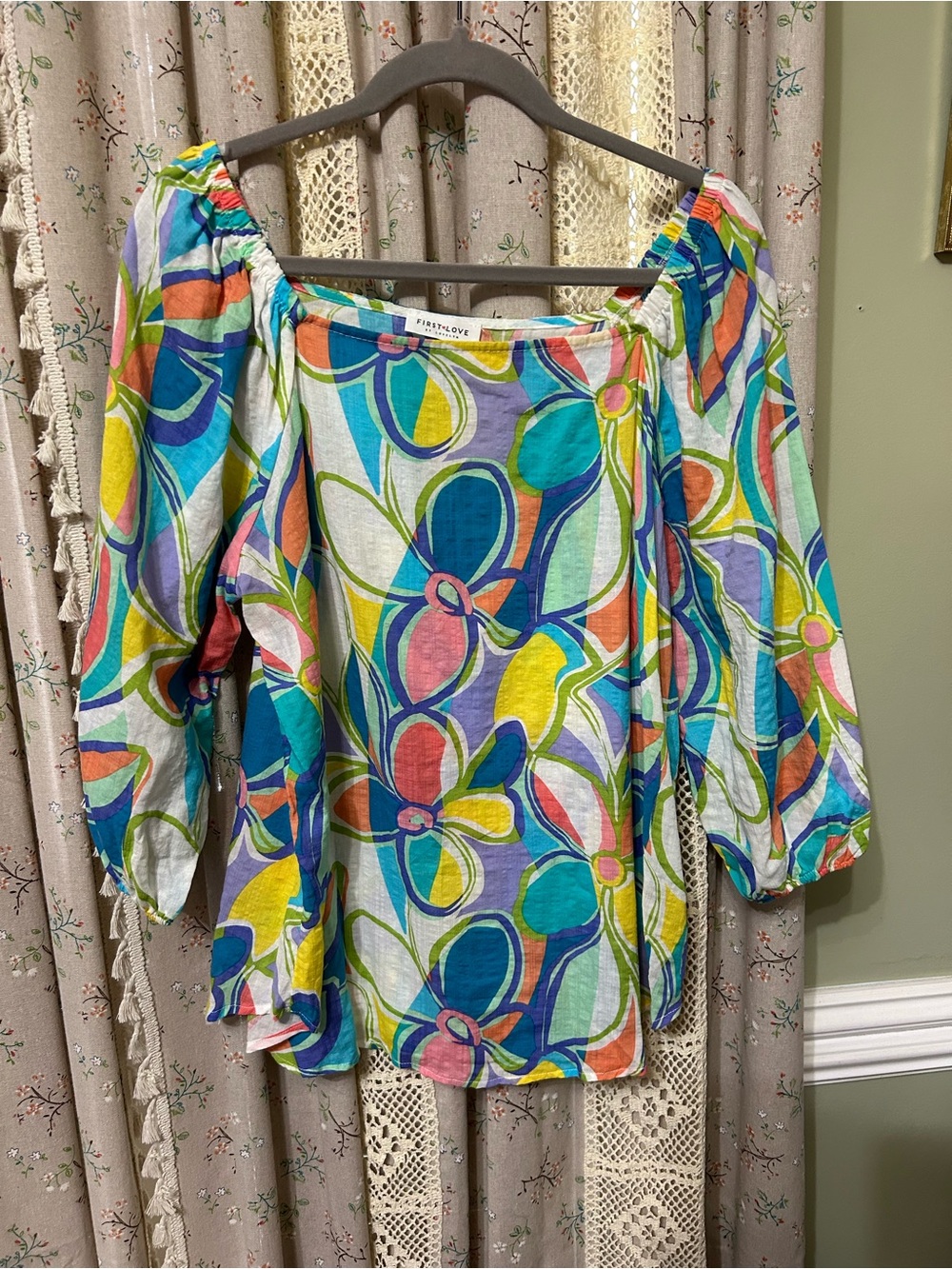 First Love by‎ Lovelyn Retro Mod Floral Puff Sleeve Blouse Top Large EUC